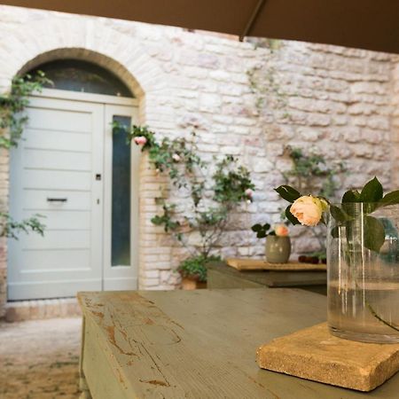 Residenza La Corte Assisi Eksteriør billede