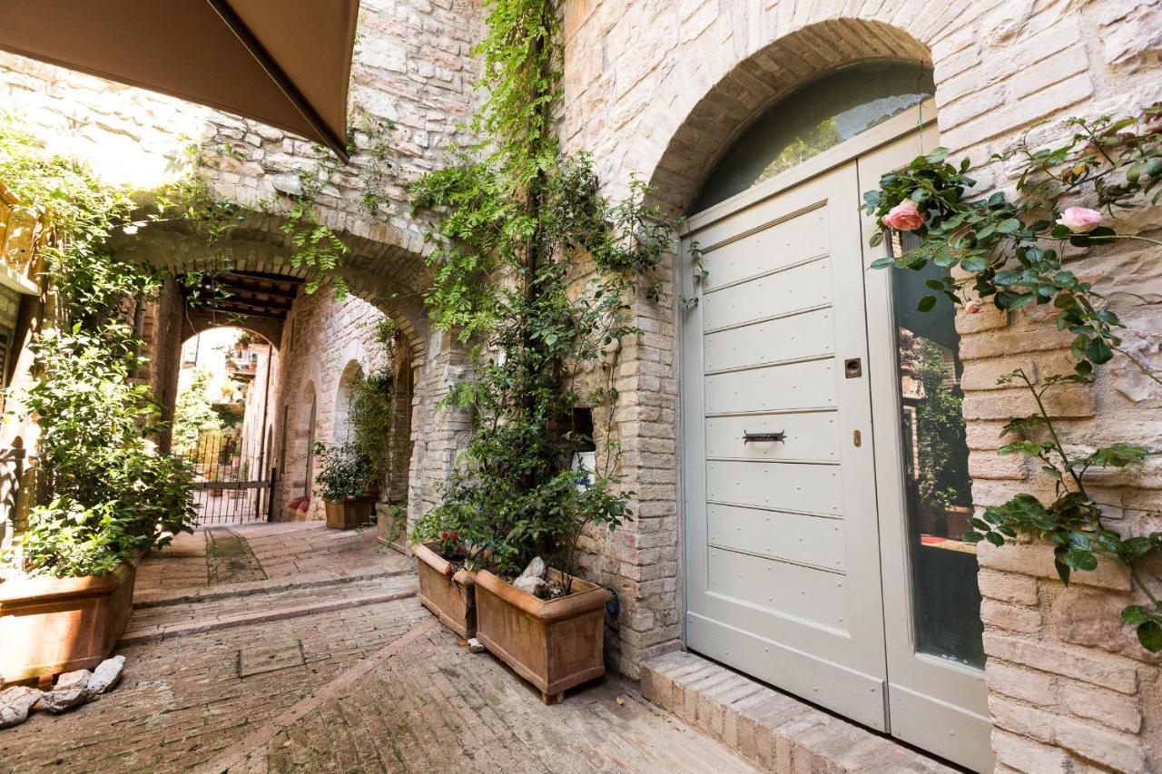 Residenza La Corte Assisi Eksteriør billede